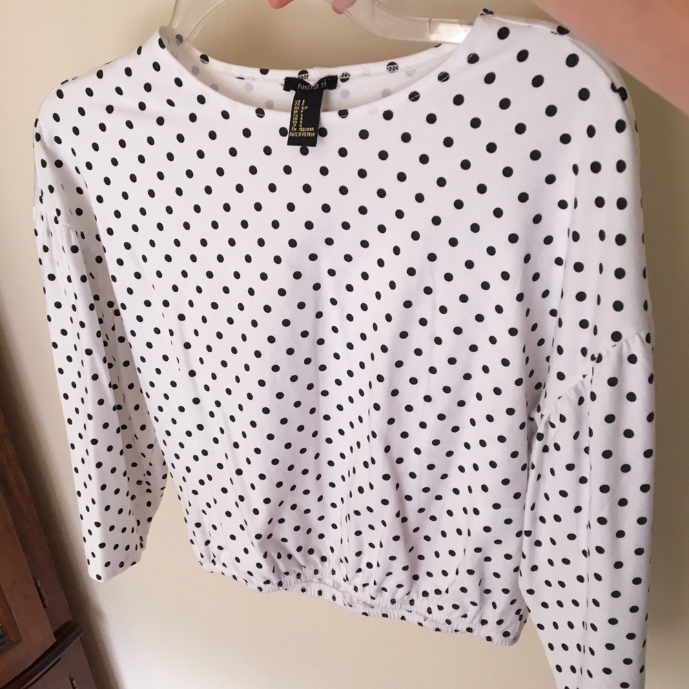 Polka dot blouse!!💕